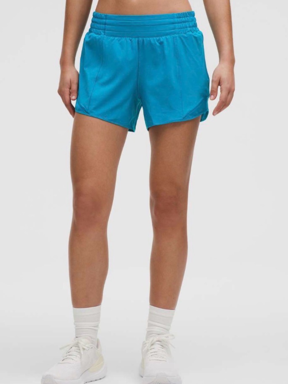 Lululemon Hotty Hot High Rise Lined Short 4" Size 4 NWOT
